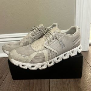 OnCloud Tan Women’s Sneakers